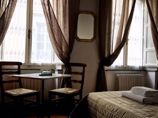 Hotel Sabrina Кортона Екстериор снимка